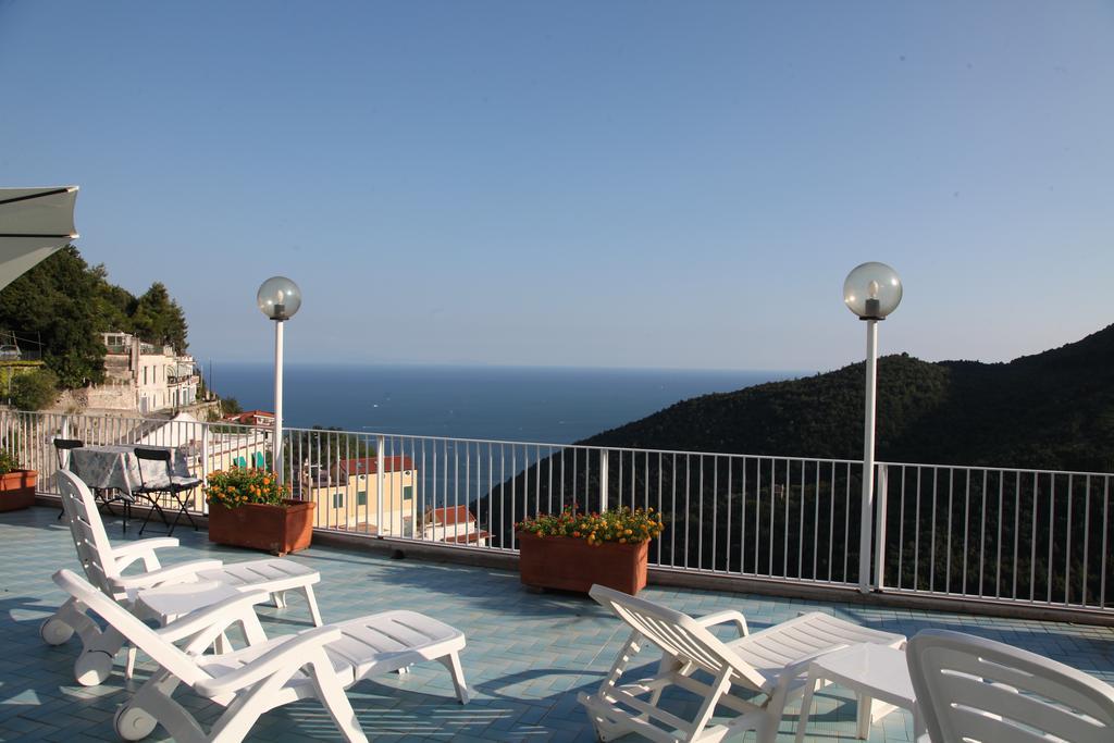 Bed and Breakfast Le Terrazze Di Cristina Vietri Exteriér fotografie