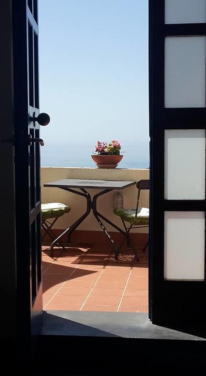 Bed and Breakfast Le Terrazze Di Cristina Vietri Exteriér fotografie