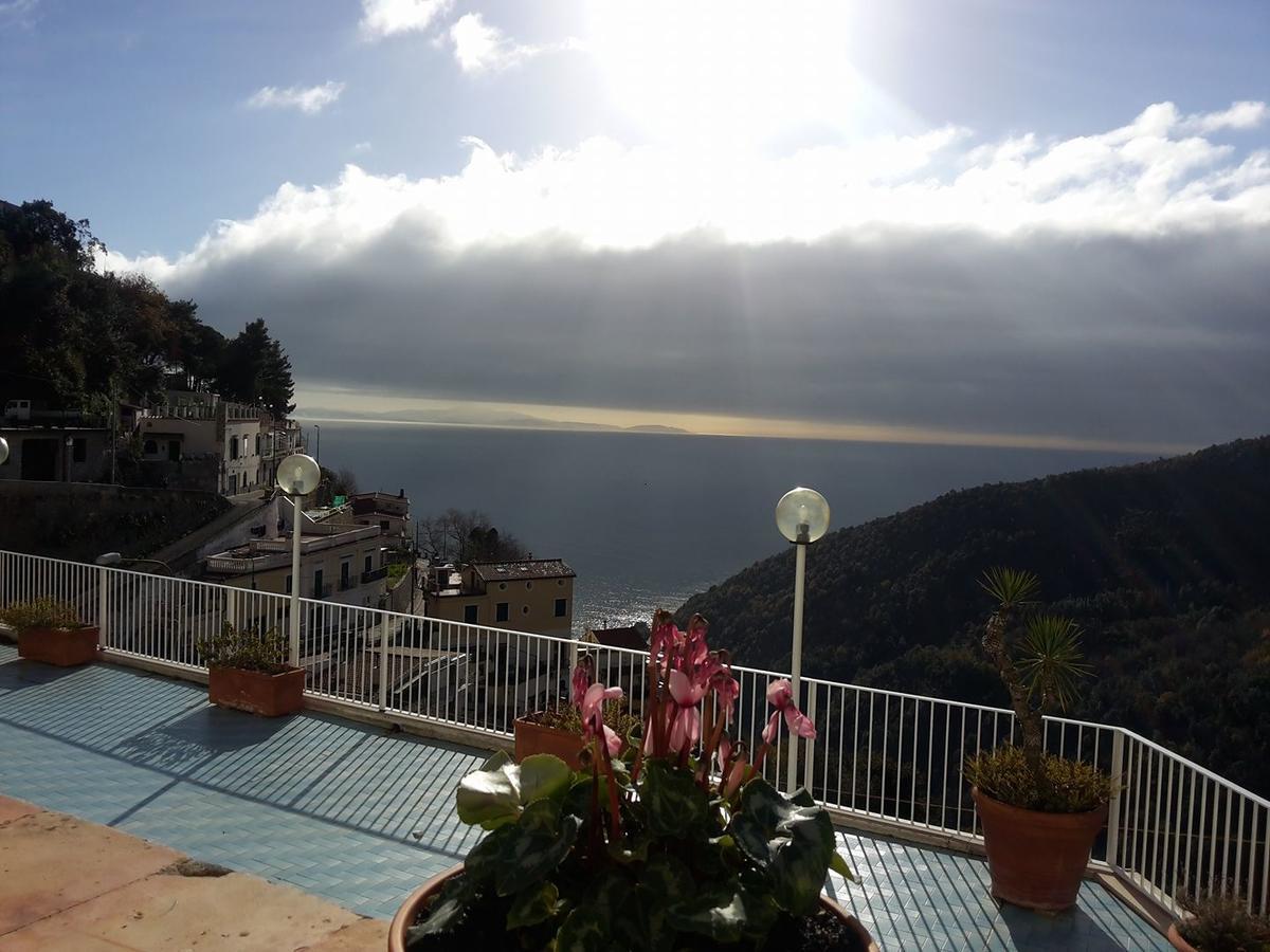 Bed and Breakfast Le Terrazze Di Cristina Vietri Exteriér fotografie