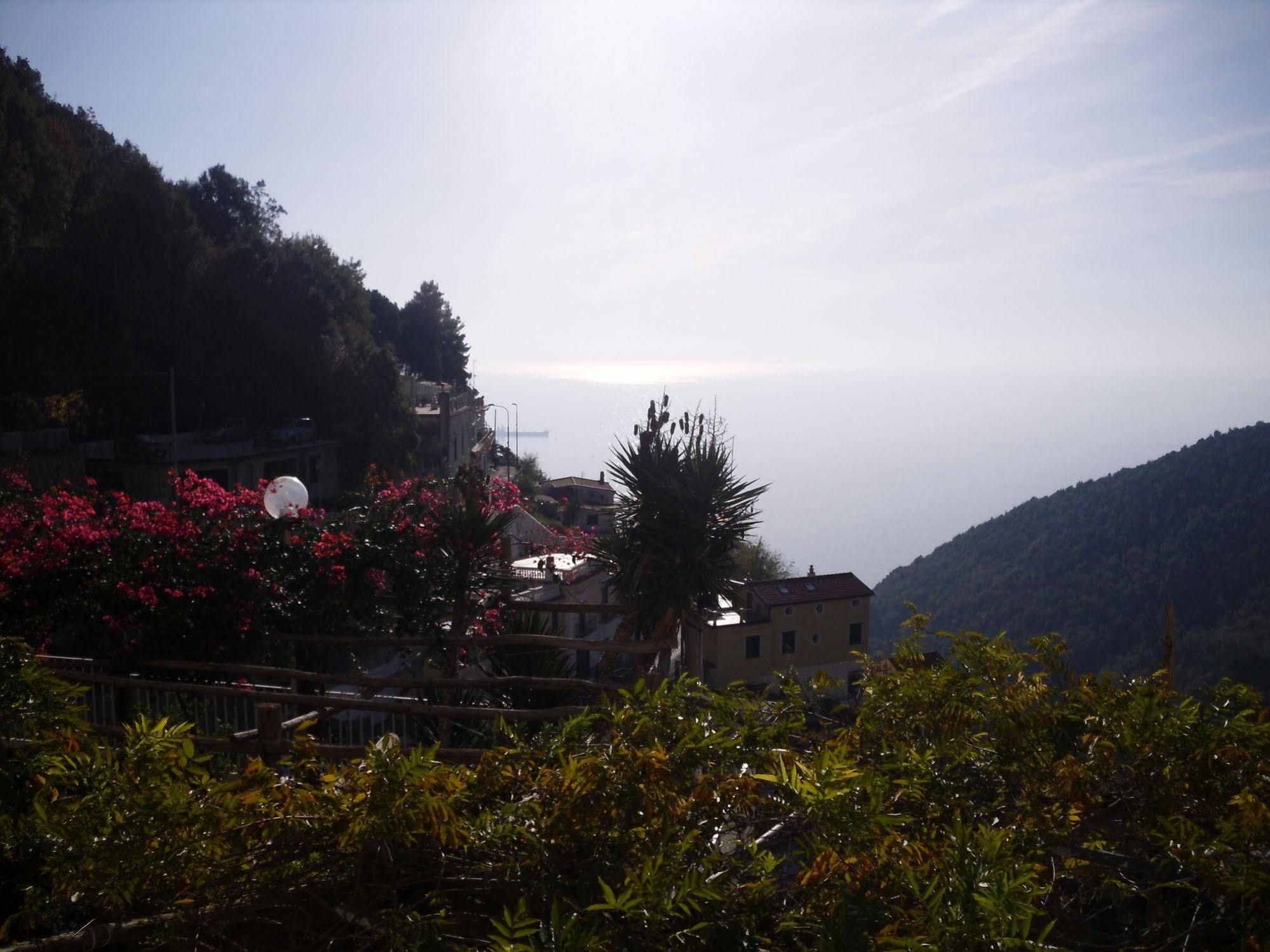 Bed and Breakfast Le Terrazze Di Cristina Vietri Exteriér fotografie
